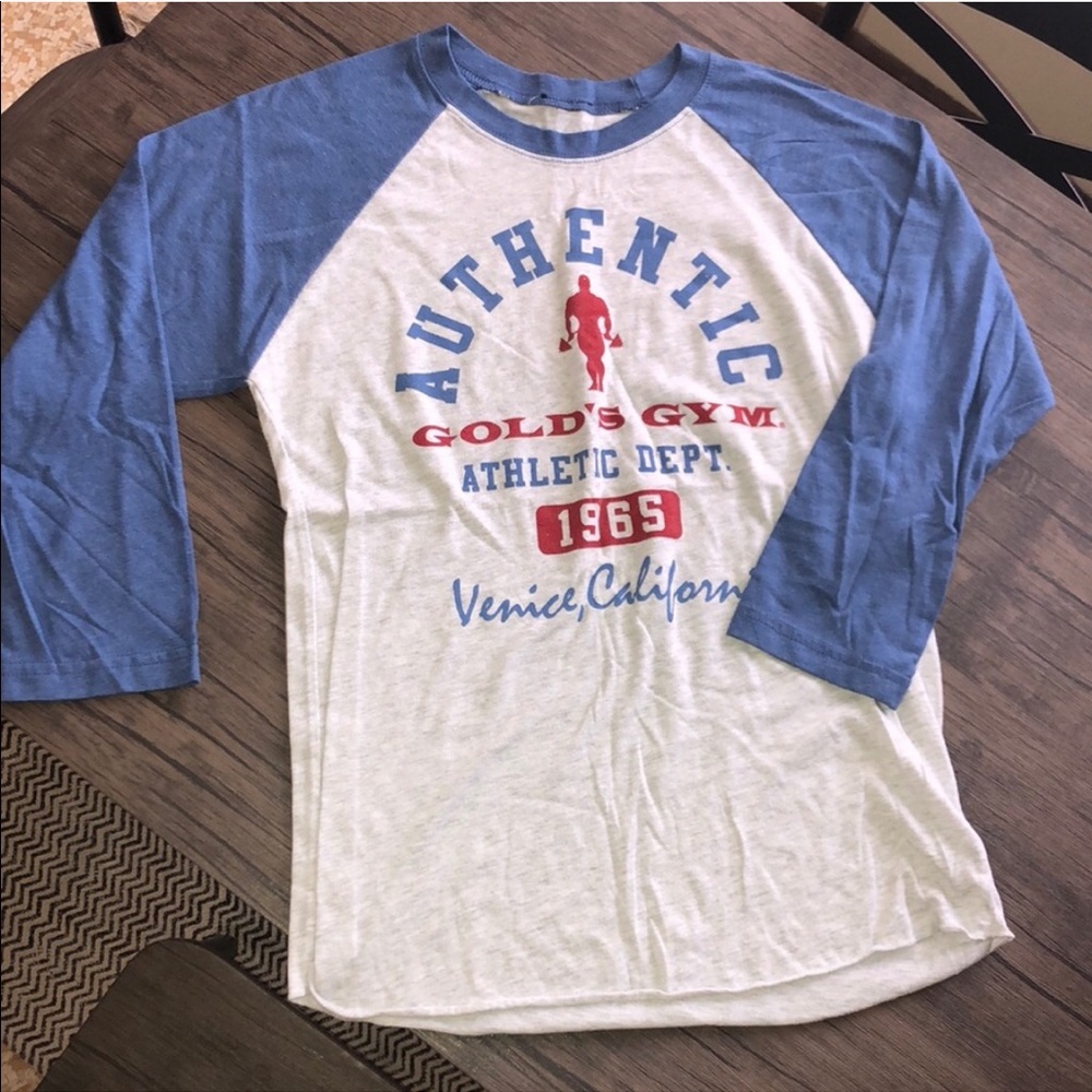 Authentic Gold’s Gym Baseball Tee Size Small